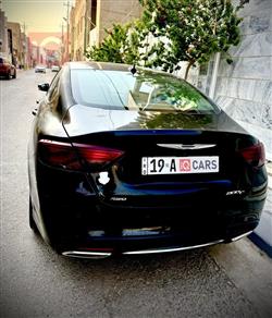 کرایسلەر 200